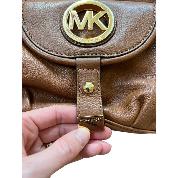 Michael Kors Fulton Leather Luggage Bag - Picture 3 of 11